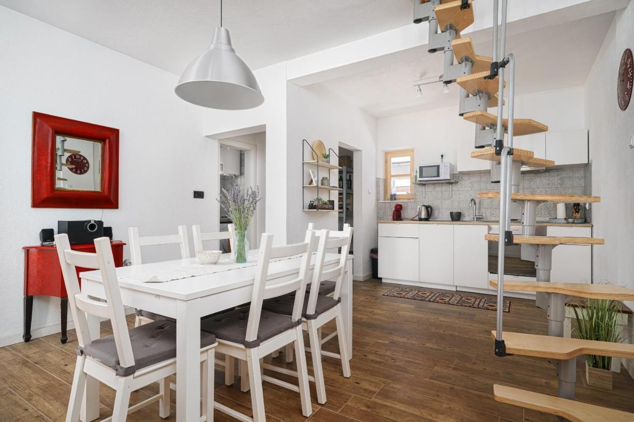 Country House Frane Ladevci Екстер'єр фото