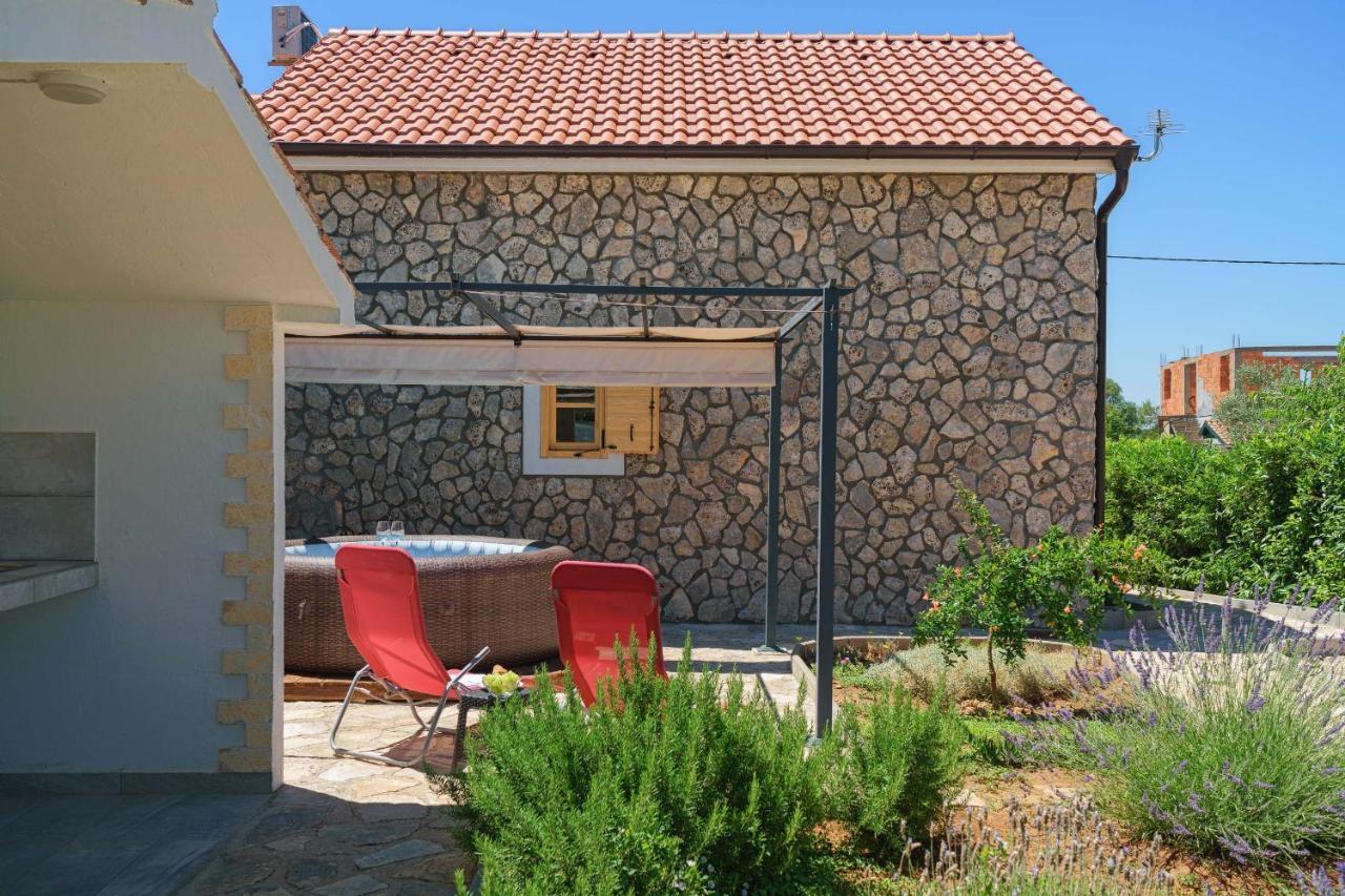 Country House Frane Ladevci Екстер'єр фото