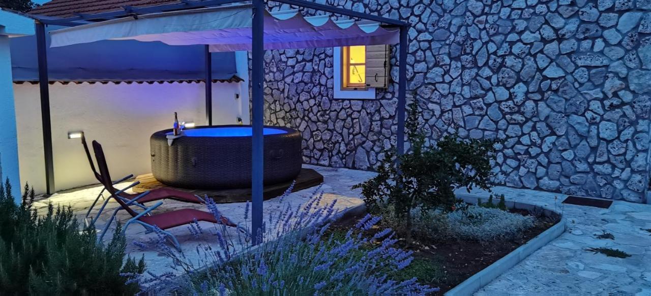 Country House Frane Ladevci Екстер'єр фото