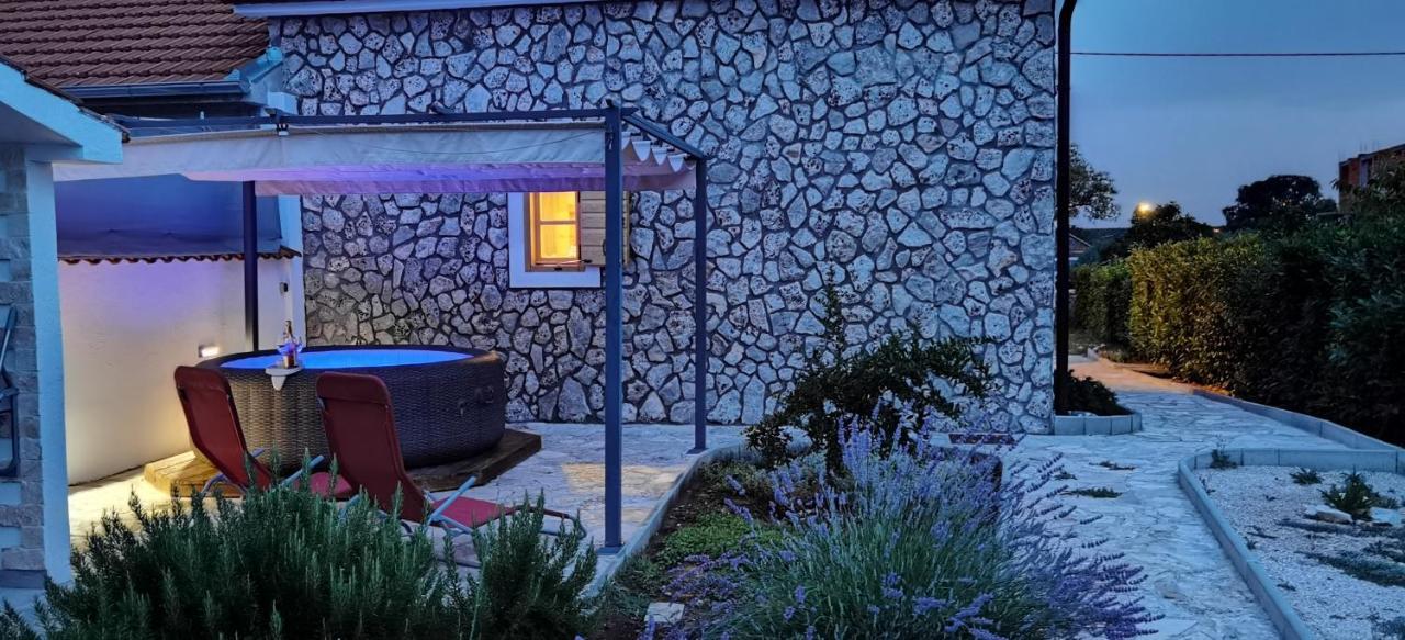 Country House Frane Ladevci Екстер'єр фото
